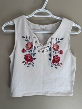 Ardene’s Womens white Lace-Up Floral Crop Tank Top Size Small